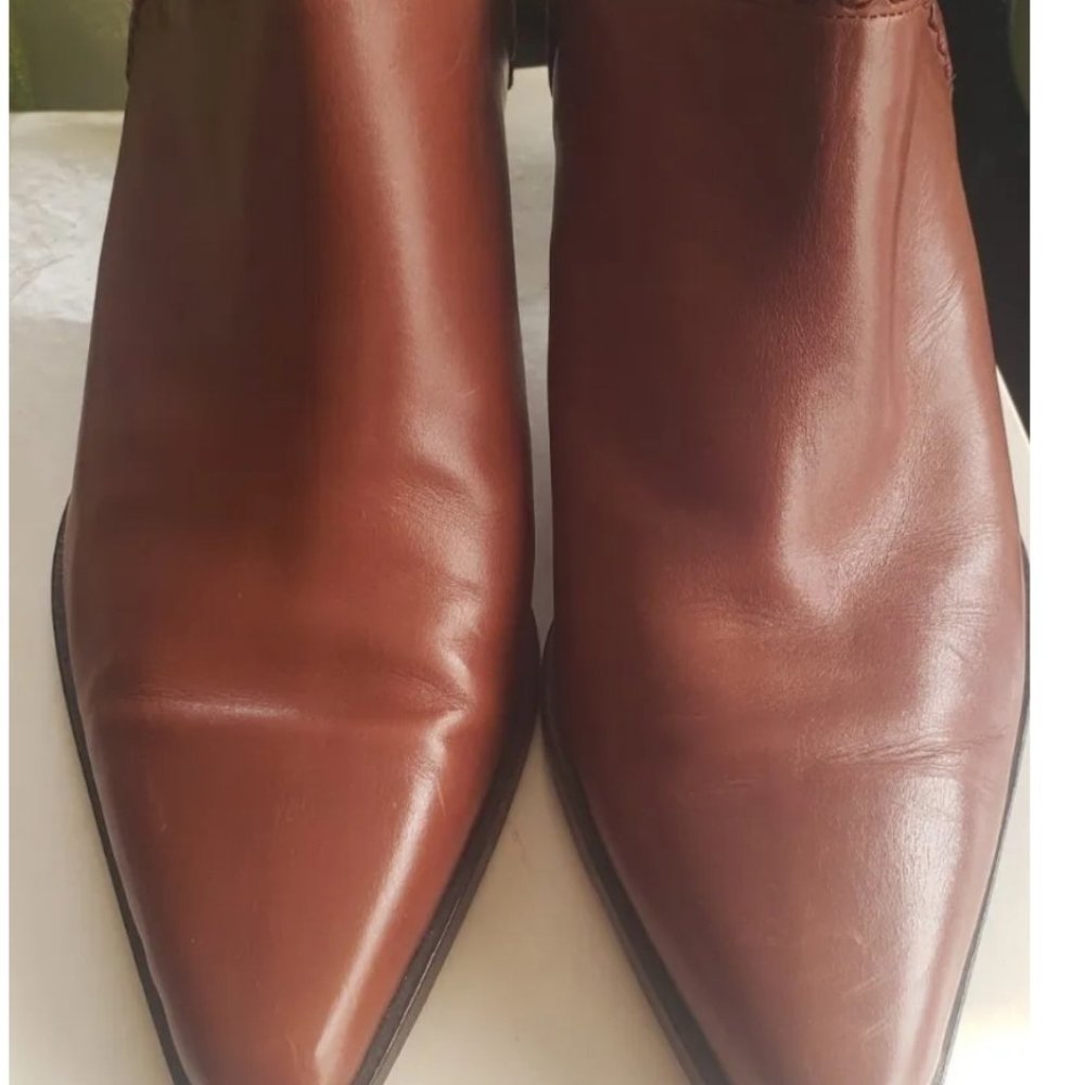 Via Spiga leather ankle boots